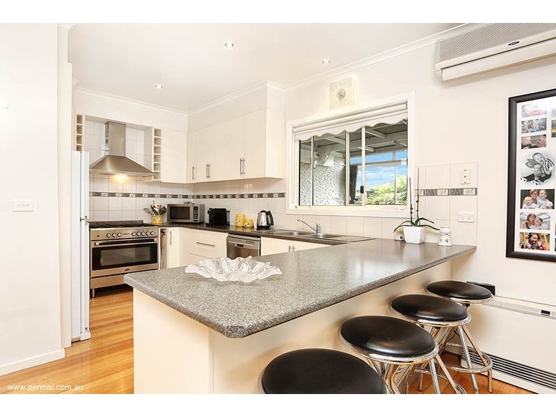 4 Daphne Street, Pascoe Vale VIC 3044