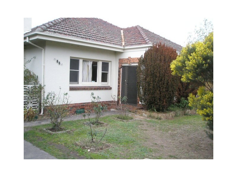 44 Roberts Street, Essendon VIC 3040