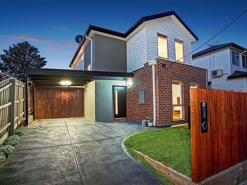 2A Allan Street, Aberfeldie VIC 3040