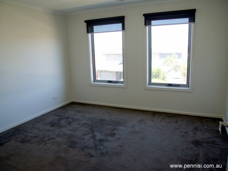 2A Allan Street, Aberfeldie VIC 3040