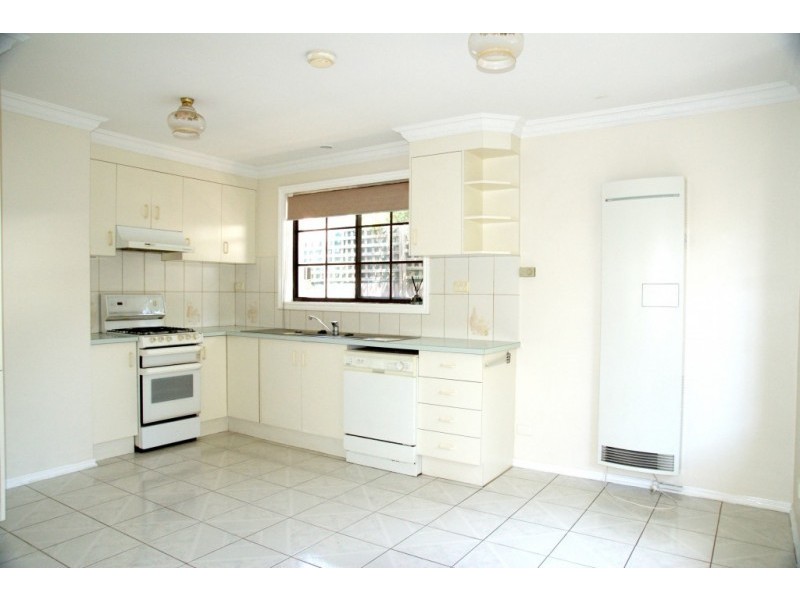 9B Greville Street, Essendon VIC 3040