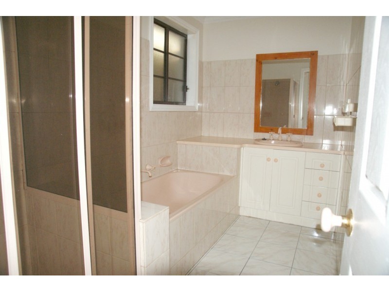 9B Greville Street, Essendon VIC 3040