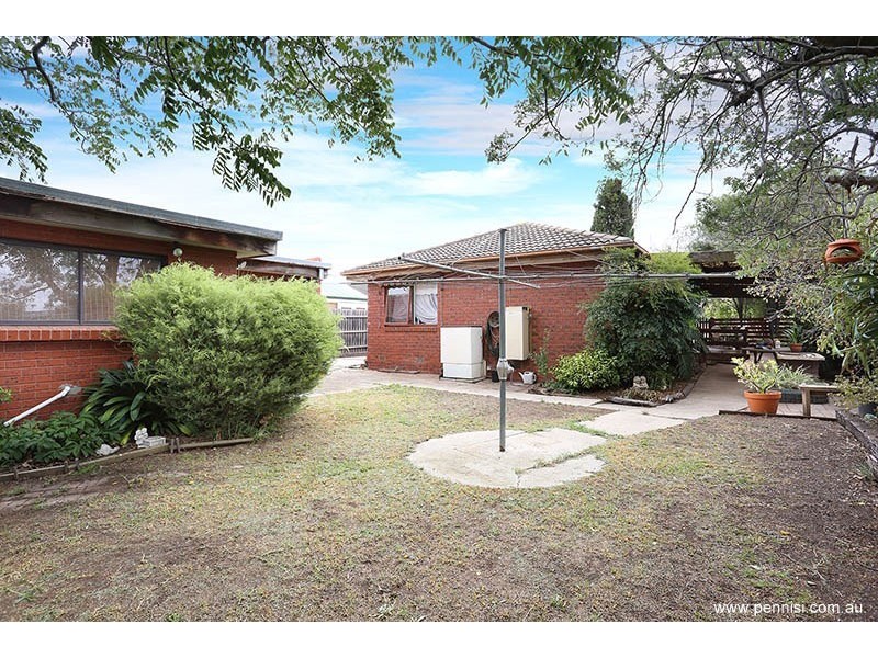 281 Taylors Road, Kings Park VIC 3021