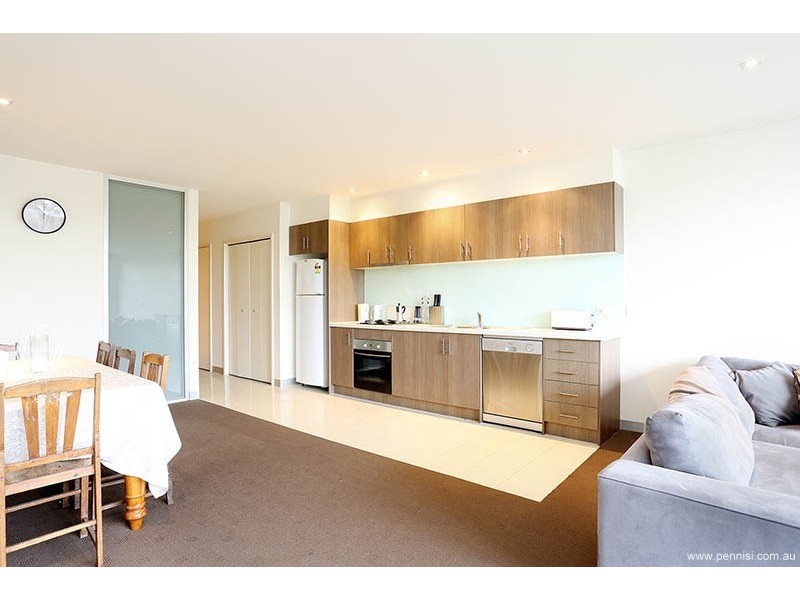 4/74 Keilor Road, Essendon North VIC 3041