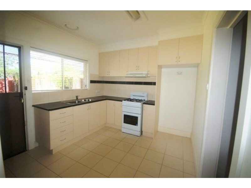 8 Sunbeam Street, Pascoe Vale VIC 3044