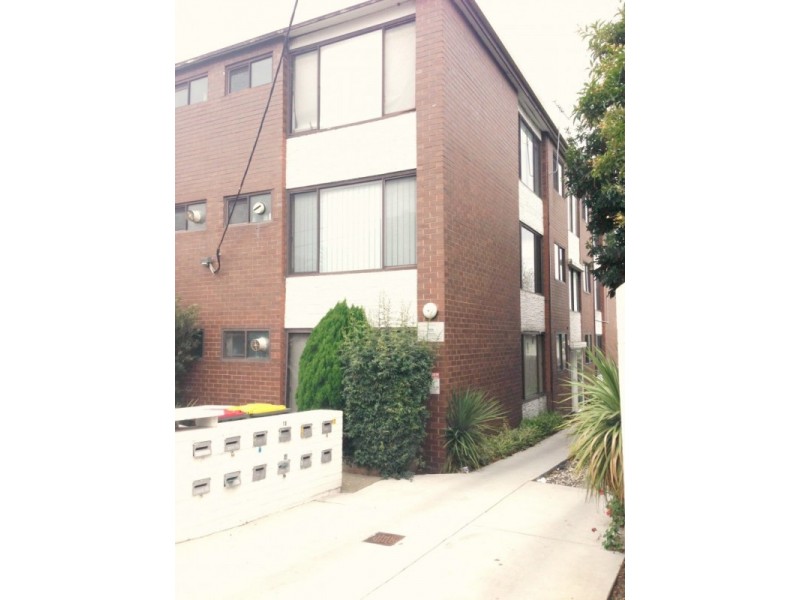 6/242 Pascoe Vale Rd, Essendon VIC 3040