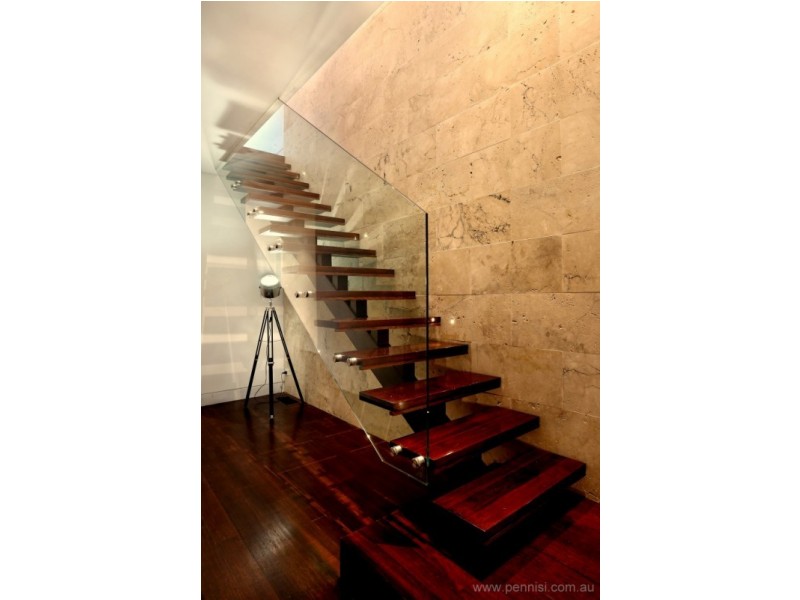 91 Roberts Street, Essendon VIC 3040