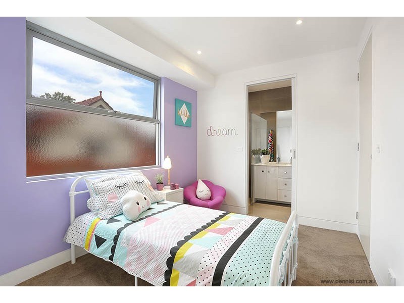 91 Roberts Street, Essendon VIC 3040