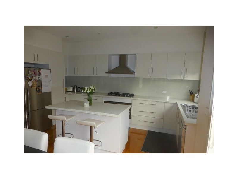 31 Watt Avenue, Oak Park VIC 3046