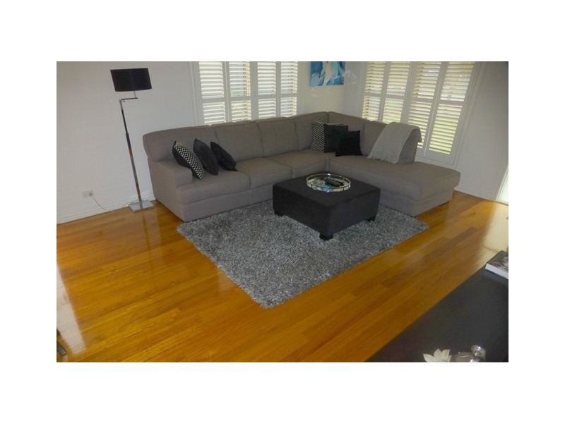 31 Watt Avenue, Oak Park VIC 3046