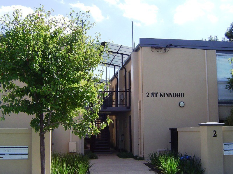 12/2 St.Kinnord Street,, Essendon VIC 3040