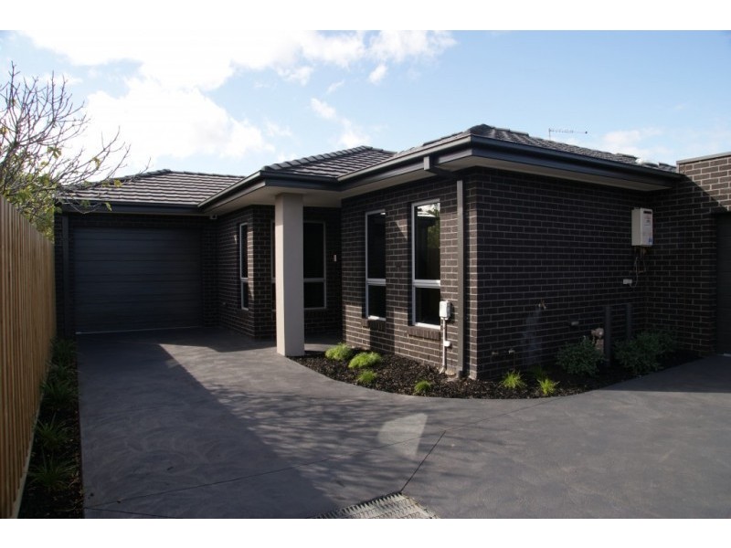3/74 McIntosh Street, Airport West VIC 3042