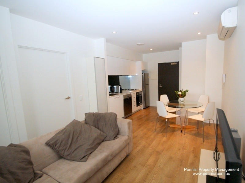 6/479 Cardigan Street, Carlton VIC 3053