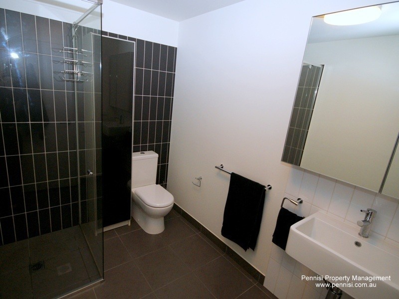 6/479 Cardigan Street, Carlton VIC 3053