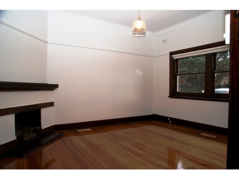 85A Buckley Street, Essendon VIC 3040