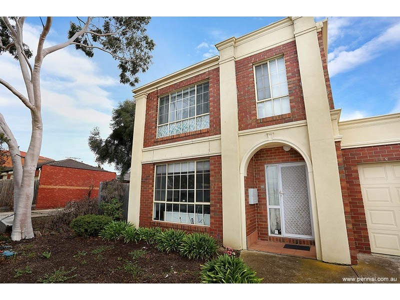 33 A Pecks Road, Sydenham VIC 3037