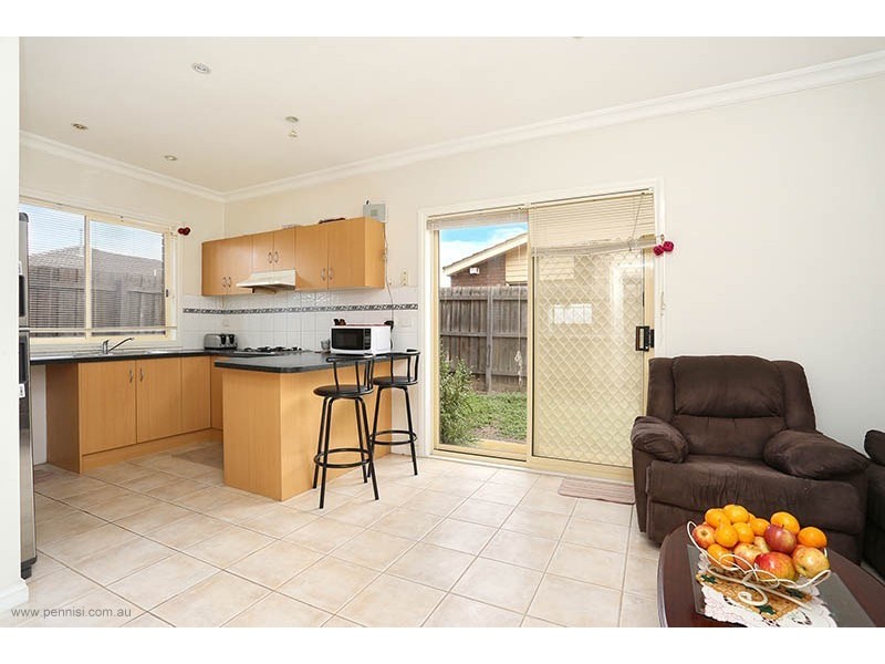 33 A Pecks Road, Sydenham VIC 3037