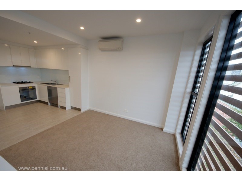 105/41 Victoria Street, Footscray VIC 3011