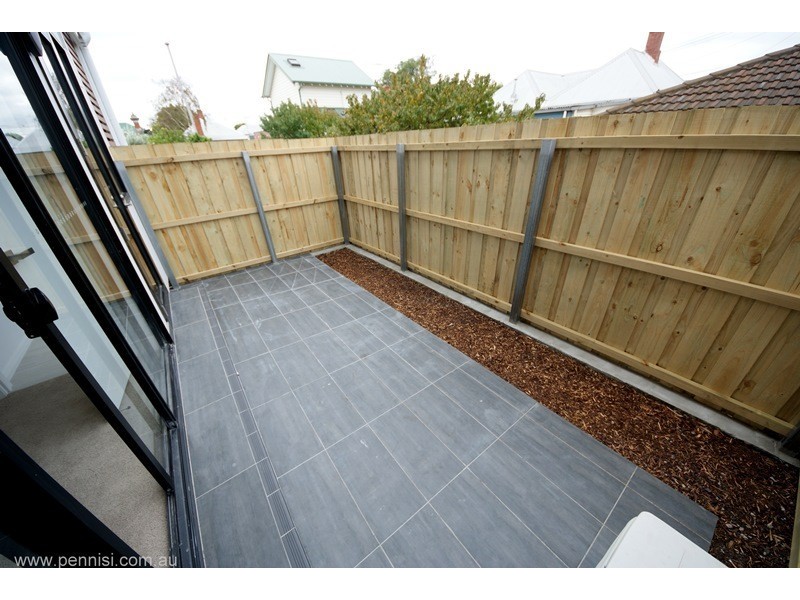 105/41 Victoria Street, Footscray VIC 3011