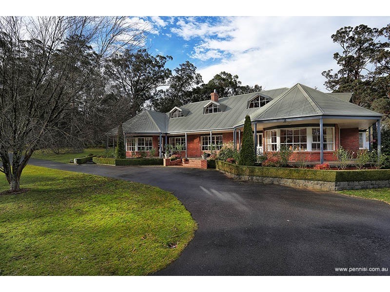 79 Glen Echo Court, Mount Macedon VIC 3441