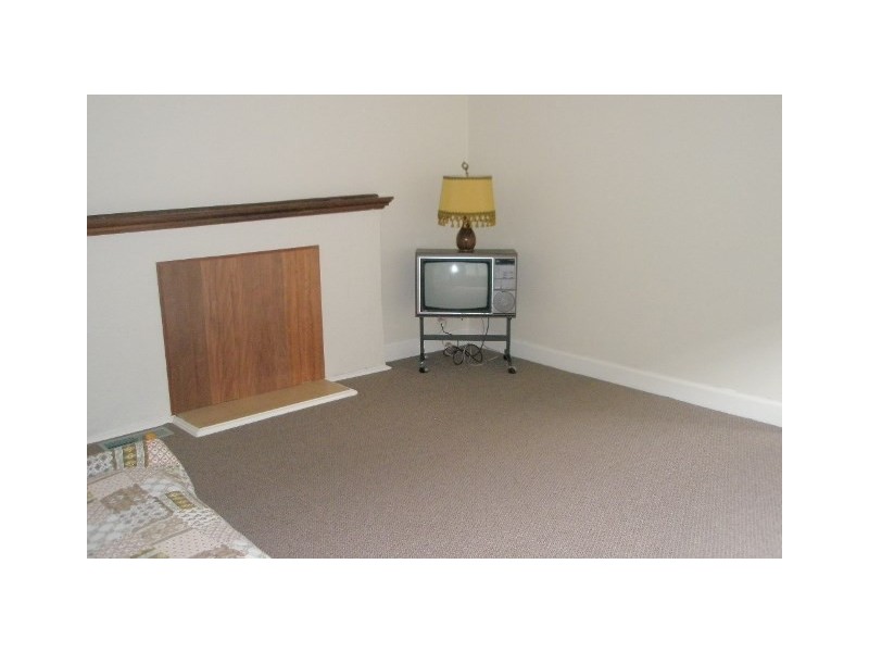 Rear 267 Keilor Road, Essendon VIC 3040