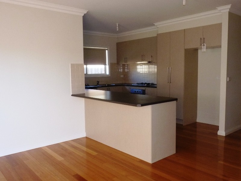 1/12 Elstone Court, Niddrie VIC 3042