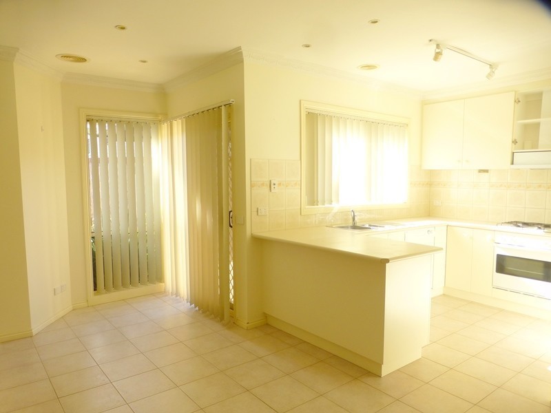 2/29 Diamond Street, Niddrie VIC 3042