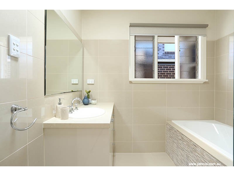 1/37 Martin Street, Pascoe Vale VIC 3044