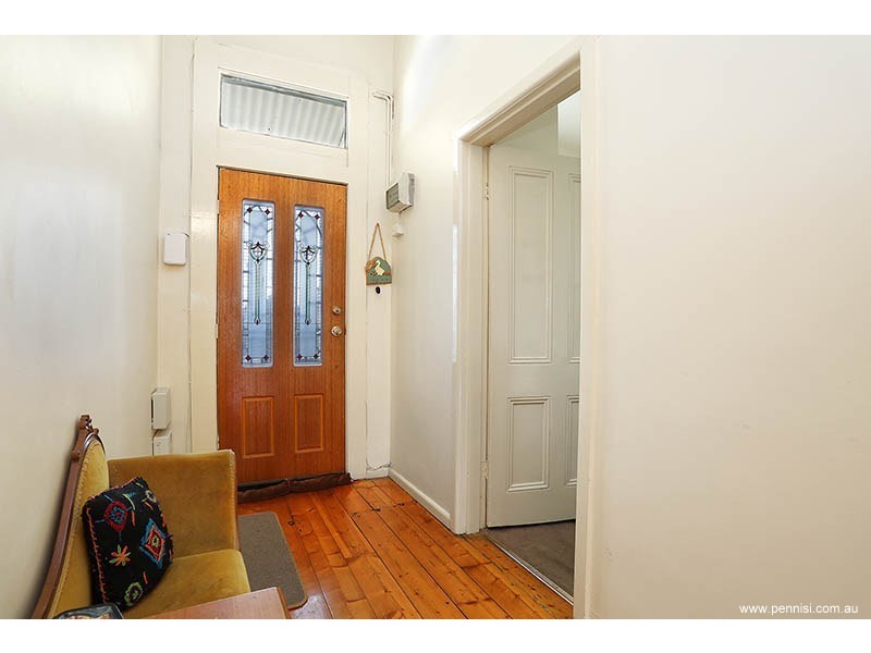 818 Lygon Street, Carlton North VIC 3054