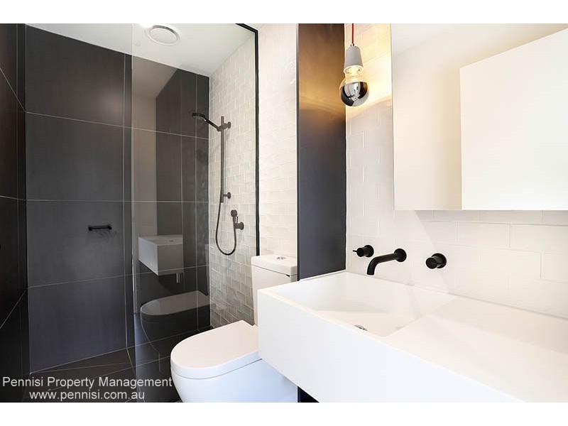 305B/36 Collins Street, Essendon VIC 3040