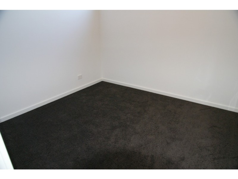 3/3 Queen Street, Essendon VIC 3040