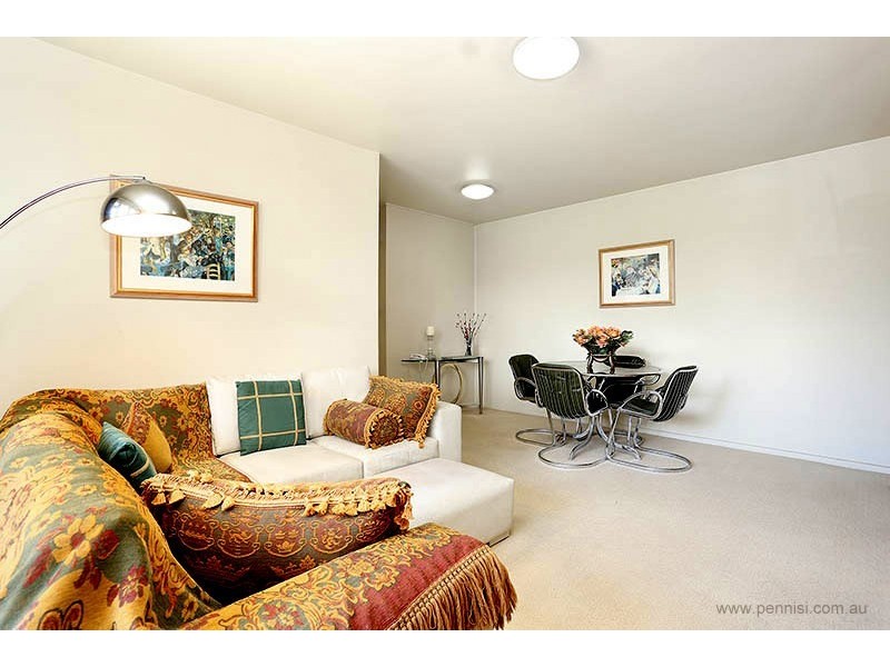 4/715 Mount Alexander Road, Moonee Ponds VIC 3039