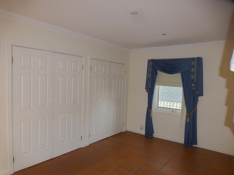 3 Grandview Avenue, Pascoe Vale South VIC 3044