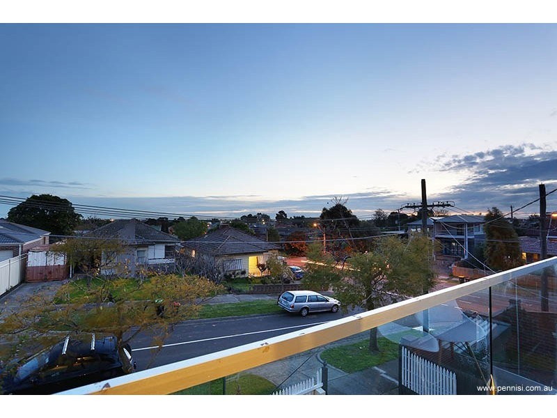 6 Gibson Court, Essendon VIC 3040