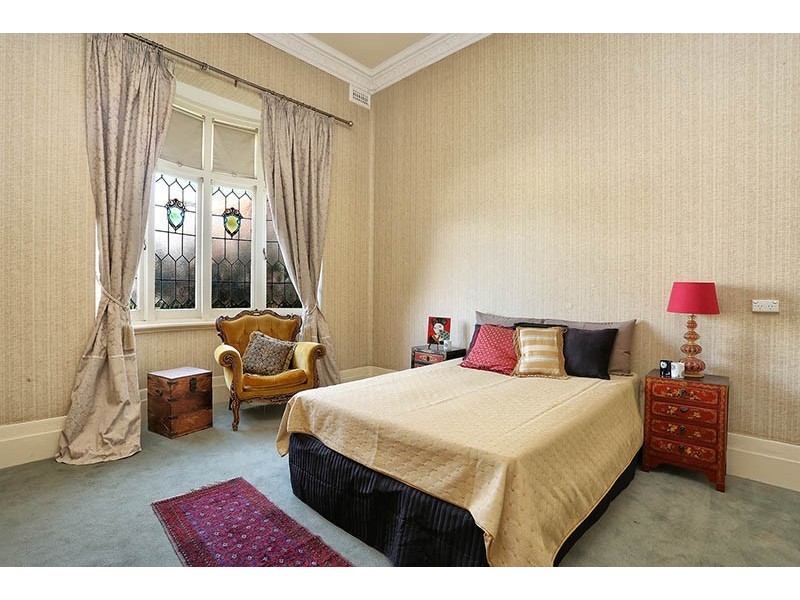 59 The Crescent, Ascot Vale VIC 3032