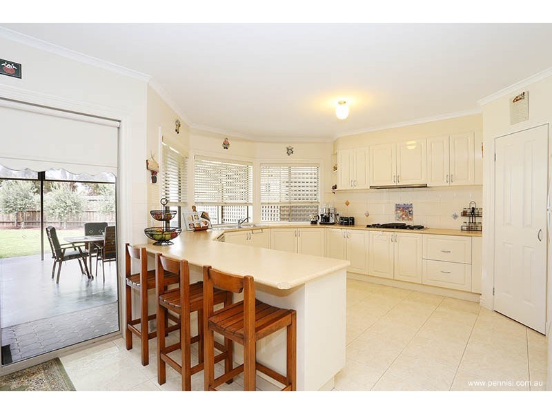 16 Zagreb Court, Keilor Park VIC 3042