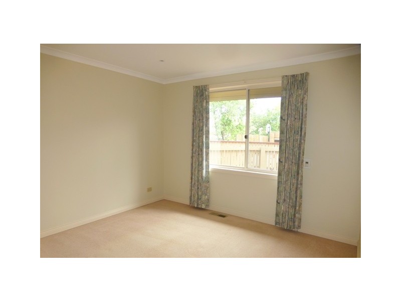 1/67 Nimmo Street, Essendon VIC 3040