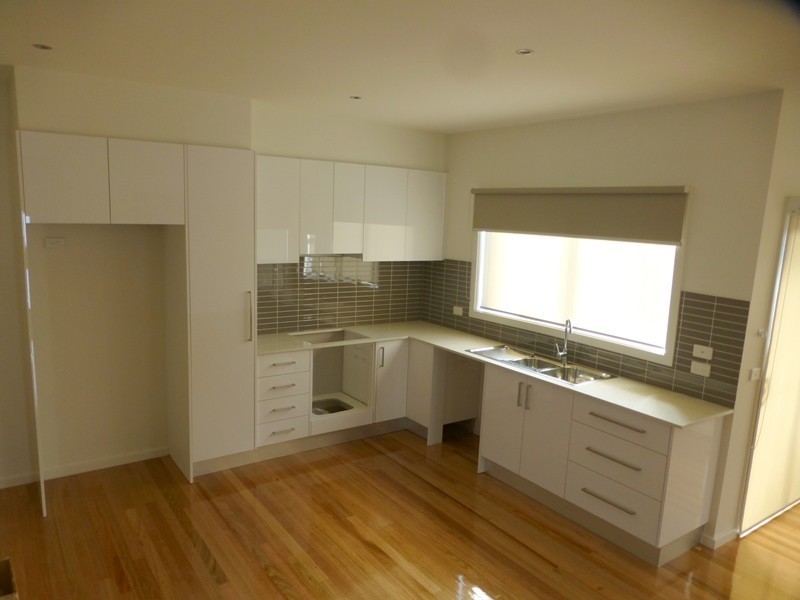 1/27 Langton Street, Glenroy VIC 3046