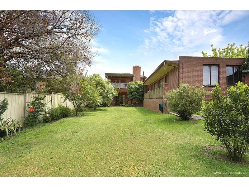 42 Austin Crescent, Pascoe Vale VIC 3044