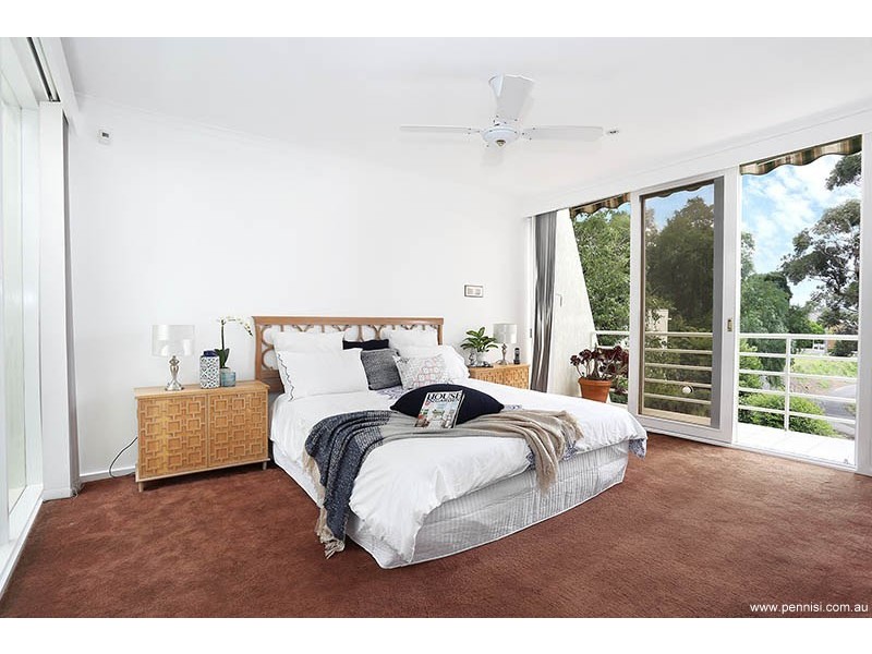 1/11 Wiseman Court, Essendon VIC 3040