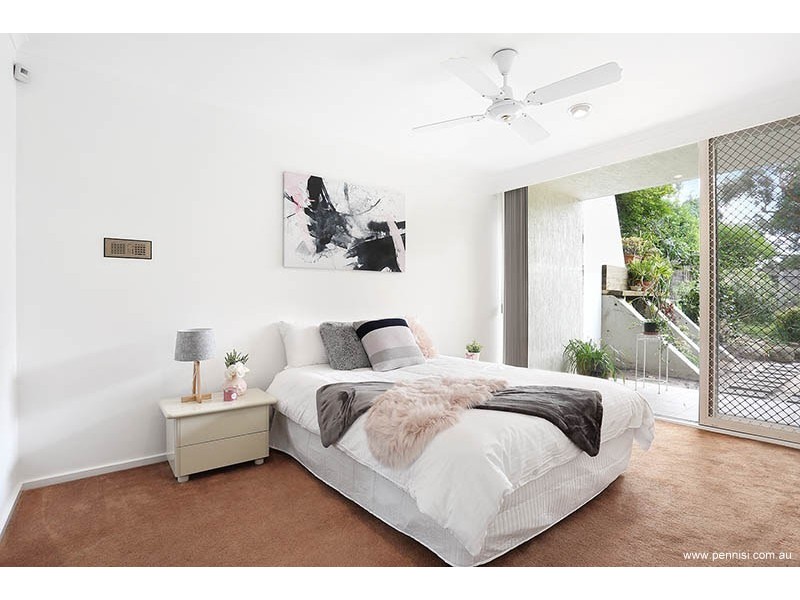 1/11 Wiseman Court, Essendon VIC 3040