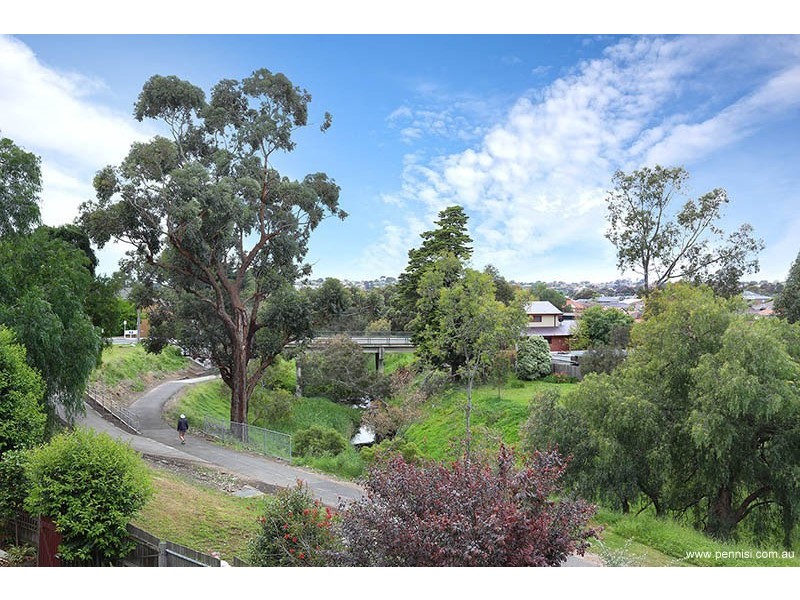 1/11 Wiseman Court, Essendon VIC 3040