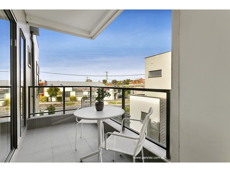 13/38 Lawson Street, Essendon VIC 3040