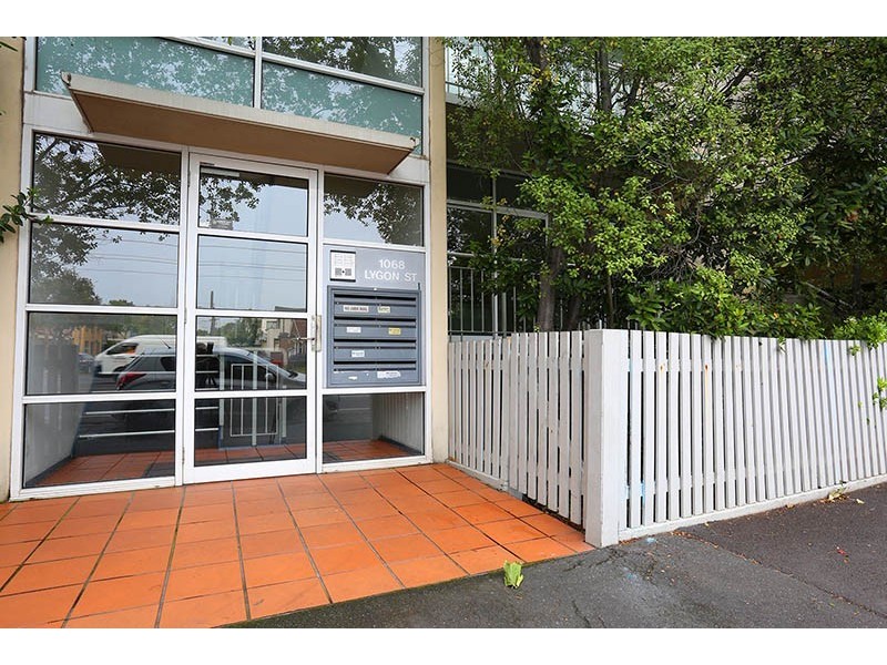 1/1068 Lygon Street, Carlton North VIC 3054