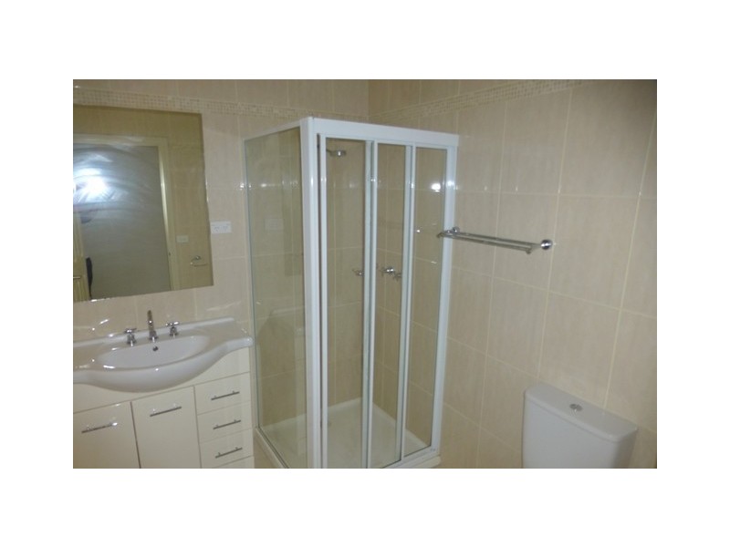 18 Hotham Road, Niddrie VIC 3042