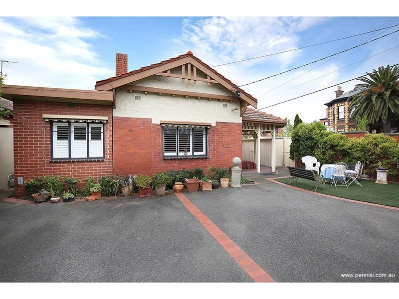 58 Holmes Road, Moonee Ponds VIC 3039