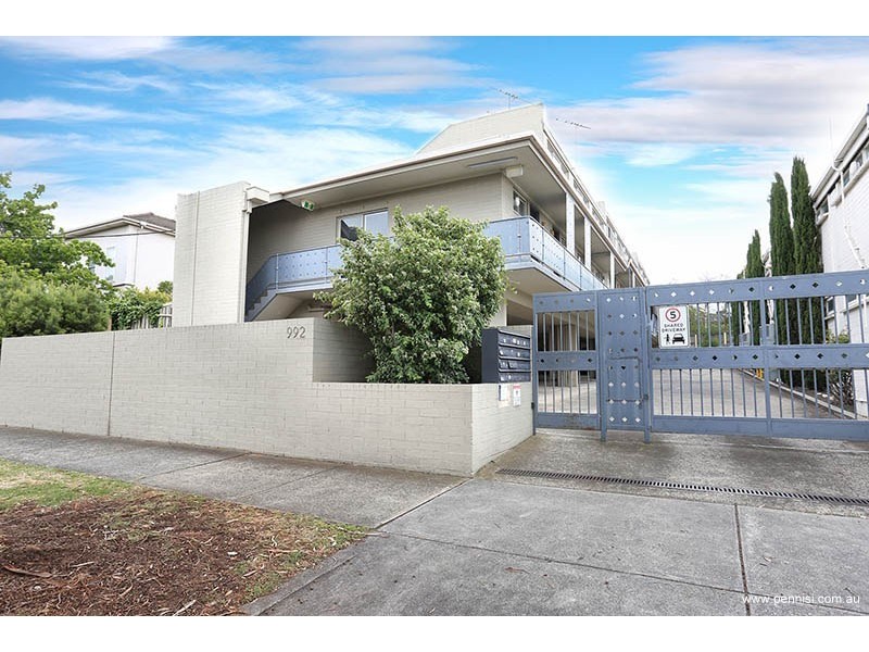 9/992 Mount Alexander Road, Essendon VIC 3040