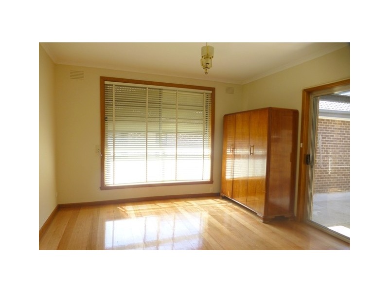 1/24 Eucra St, Glenroy VIC 3046
