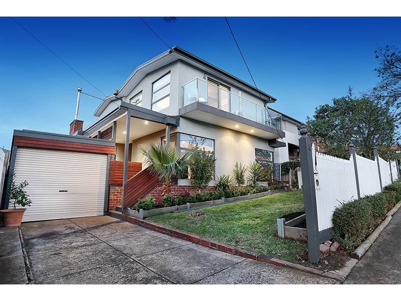 6 Gibson Court, Essendon VIC 3040