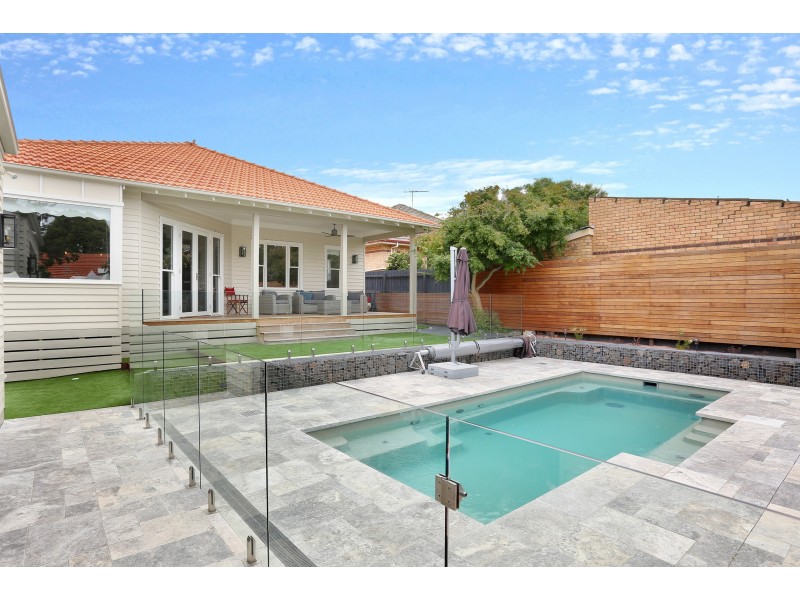 23 Windsor Avenue, Strathmore VIC 3041